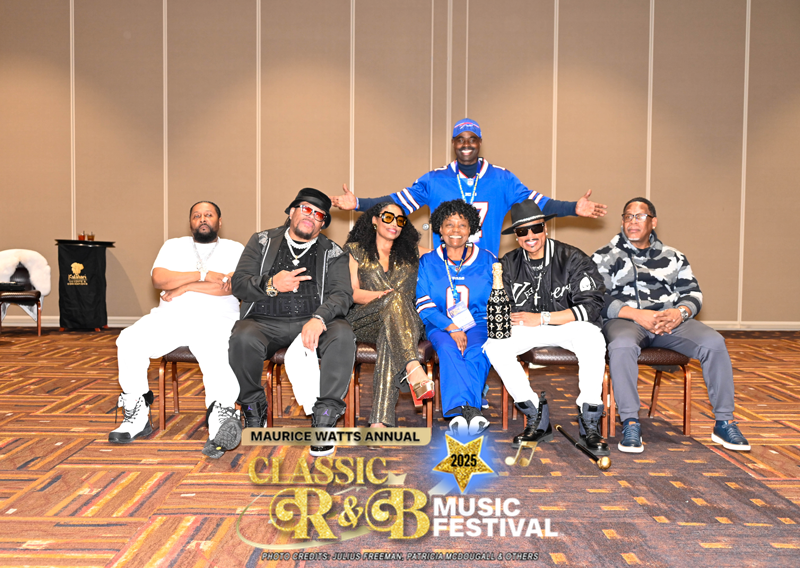 800-2025_12_05_Group_Shots_184