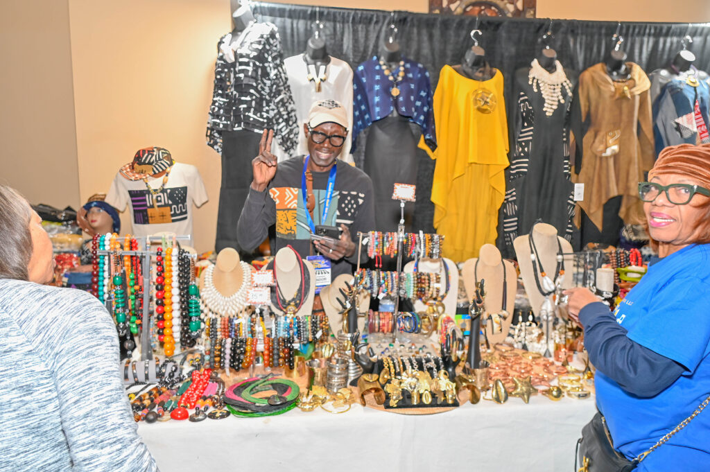 2025_12_06_Vendors_018-Edit