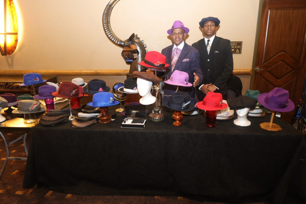 Hat-Vendor-01